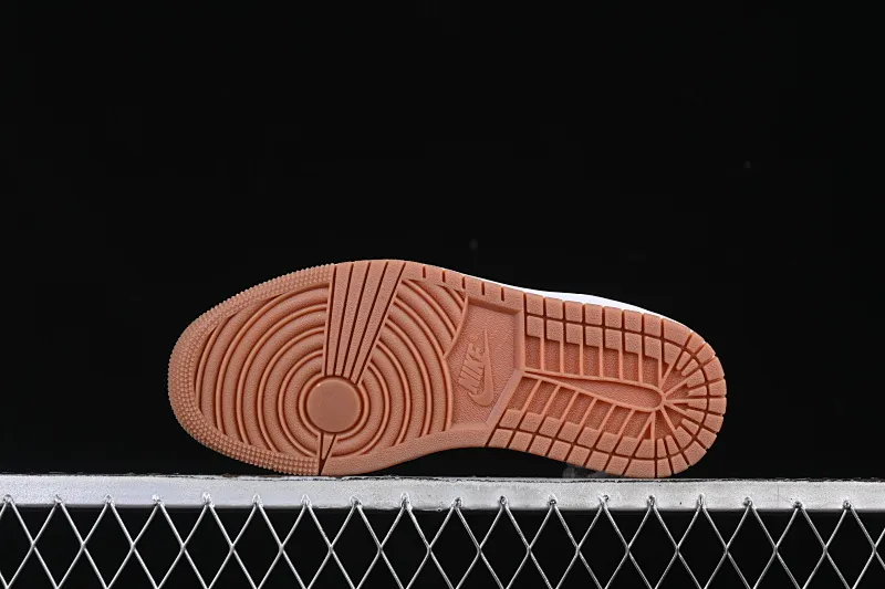 All categories Air Jordan Jordan series basketball shoes Air Jordan 1 Low Travis Scott x Air Jordan 1 Low OG AJ1 Joe 1 undercut low DZ4137-700